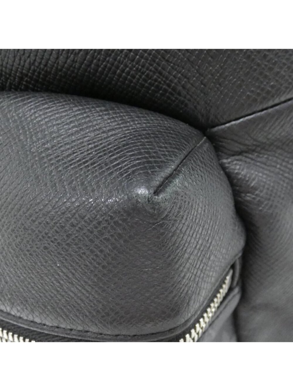 Louis Vuitton Taiga Llama Discovery Backpack - Picture 5 of 8